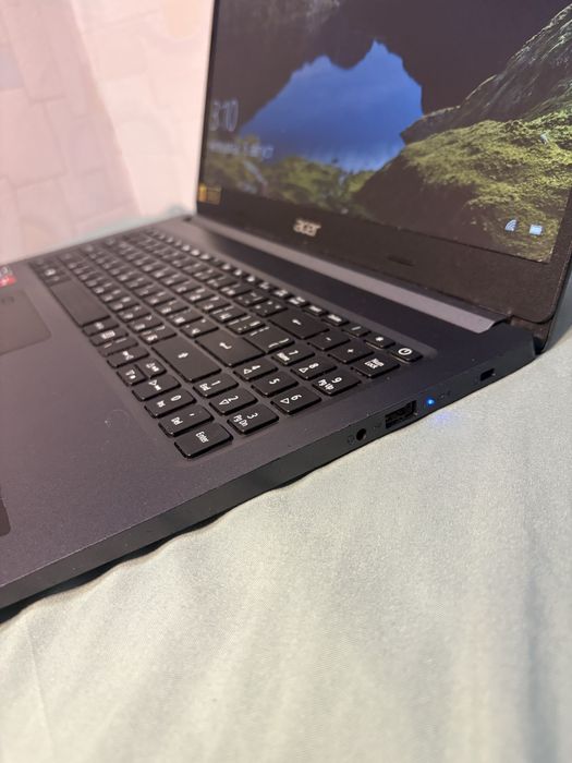 Лаптоп ACER Aspire 5