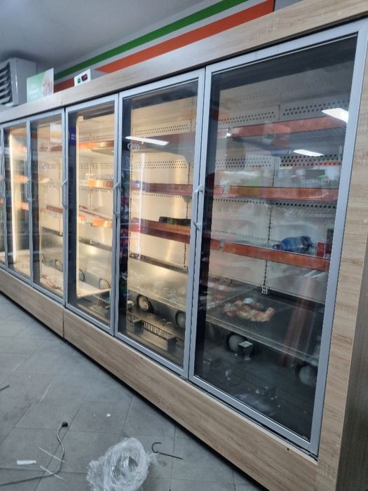 Vitrina verticala profesionala