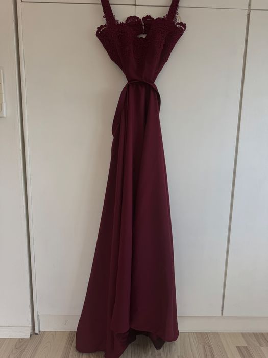 Официална рокля по поръчка – носена веднъж!