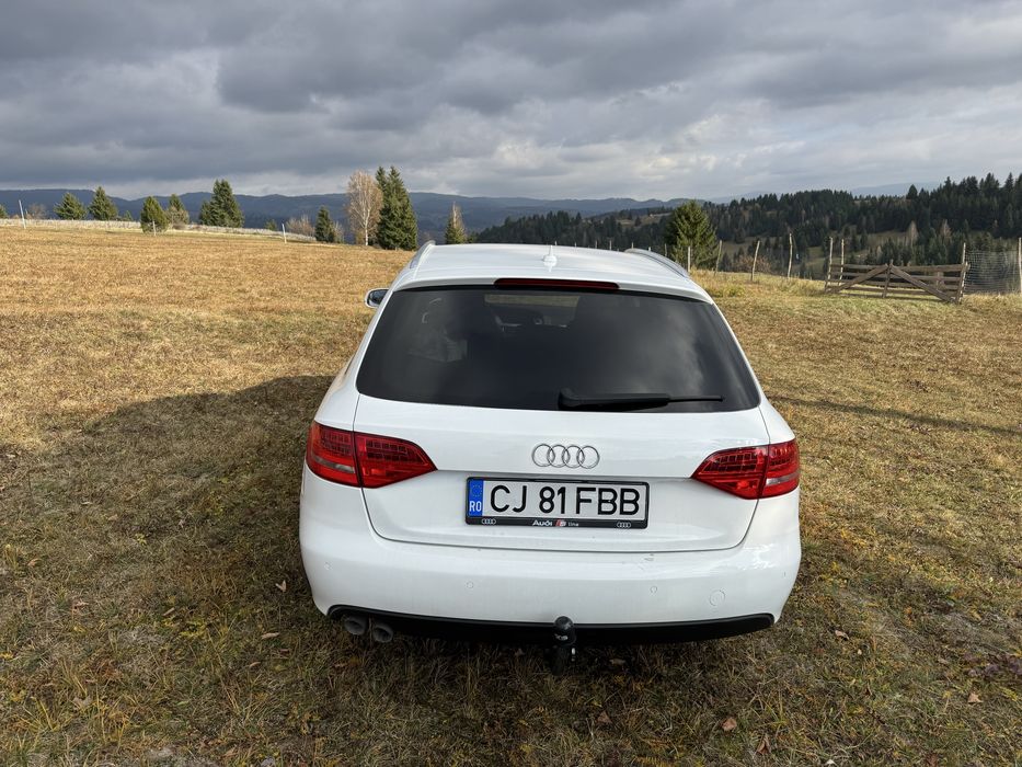 Vand /schimb cu suv Audi a4 b8 avant in stare foarte buna cu audiq5