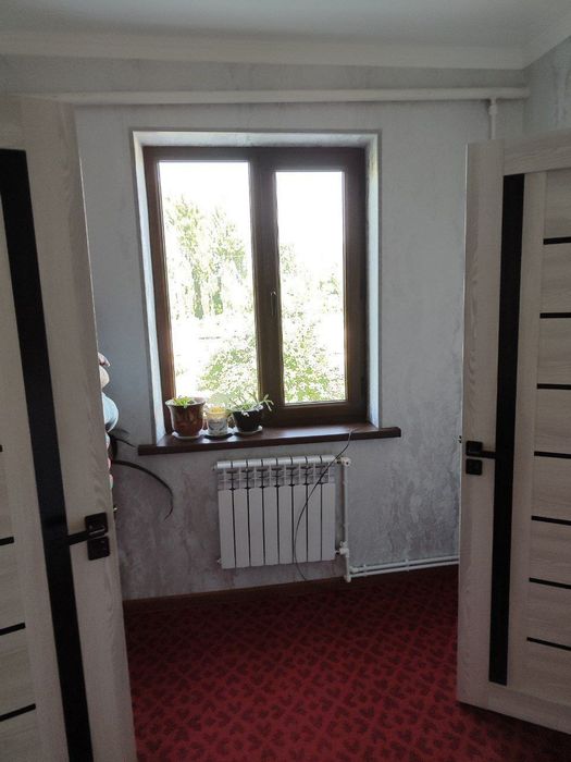 Бостонлик Азадбашда ховли сотилади 8 сотх 2 кават