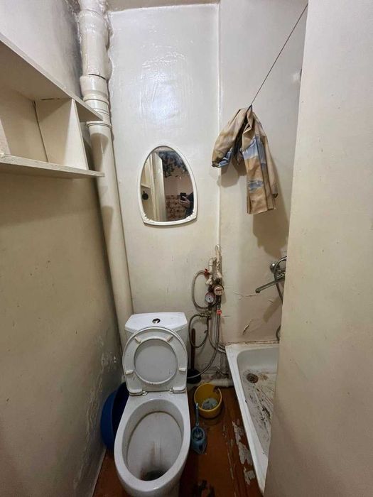 продам малосемейку в центре города