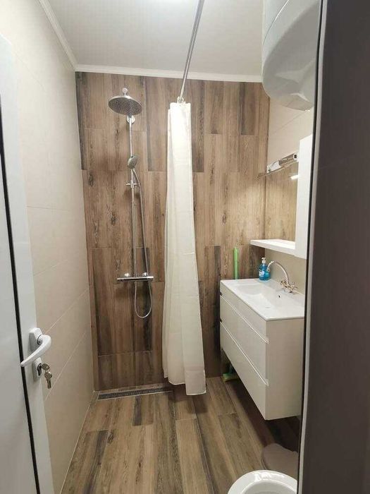 Дава се под наем Тристаен апартамент в Пловдив, Център - 36 кв.м за 350 € - Снимка #2