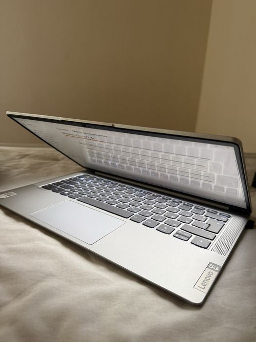 Лаптоп Lenovo IdeaPad