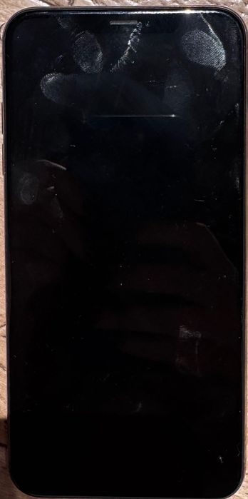 iPhone XS Max продам