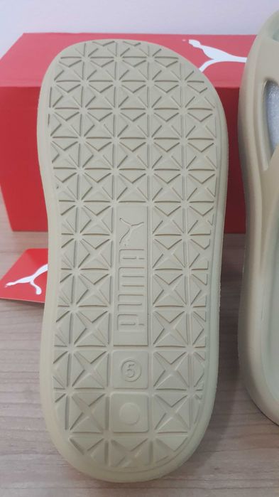 Papuci Puma noi cu eticheta