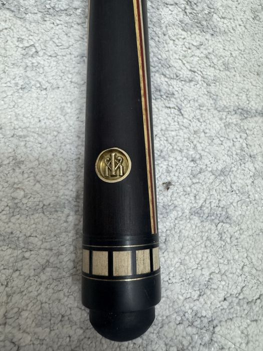 Продам кий бильярдный