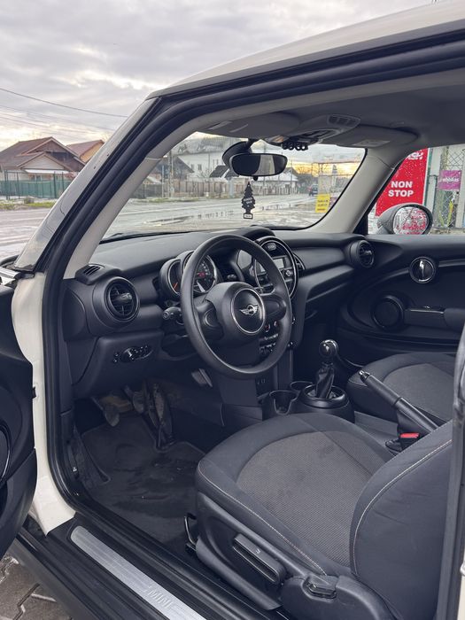 Mini Cooper One F56 1.2 B38