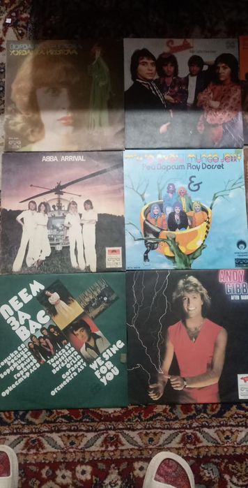 Продавам плочи за грамофон