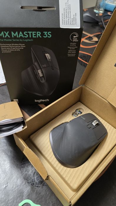 De vanzare Logitech MX Master 3S