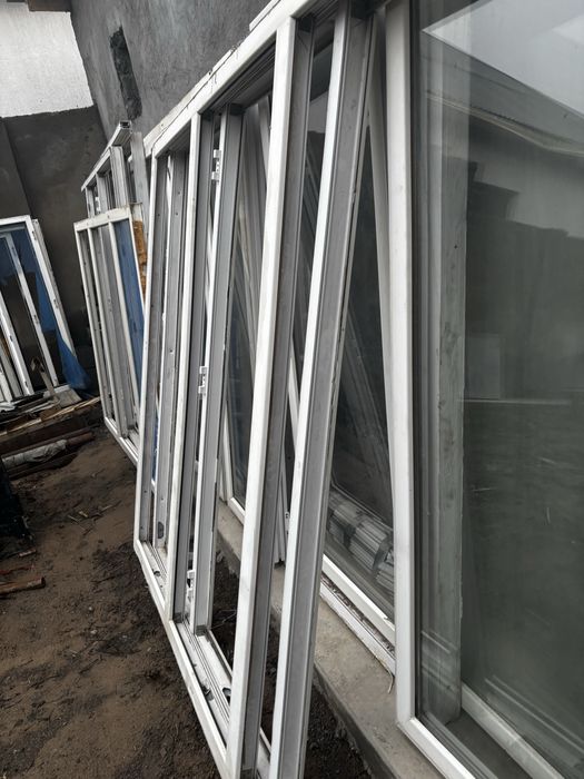 Пластик терезелер