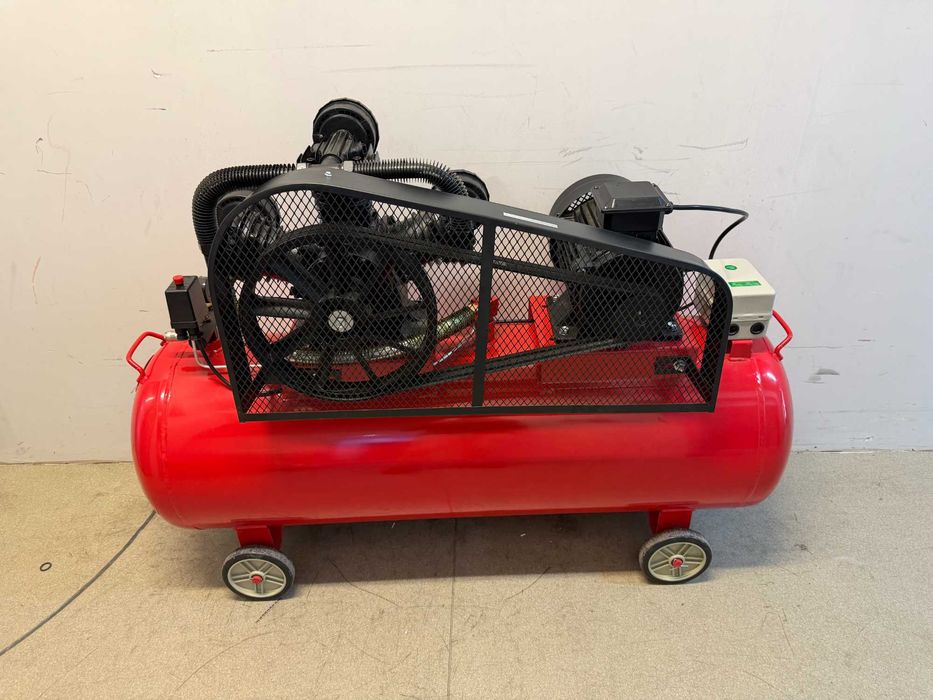 Компресор 270L 7.5kW 900L/min 380V 10bar 3 цилиндъра RD-AC06