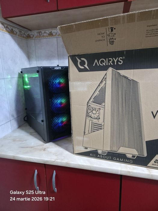 Vând calculator Gaming Intel core I7 6700K  Octa  Core  ddr4