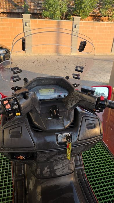 Scuter Suzuki Burgman 650