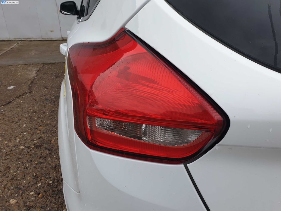 Tripla Stop Lampa Stanga Ford Focus 3 Hatchback FL Facelift 2014 - 2018 [K8057]