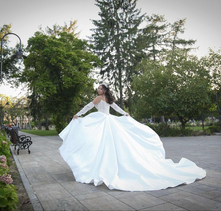 Rochie de mireasă-colecția 2025