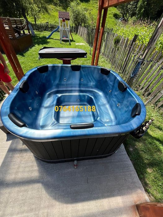 Ciubăr pătrat jacuzzi