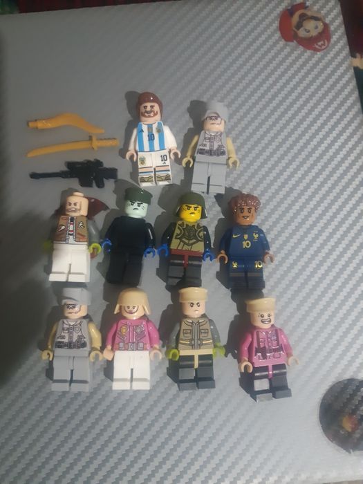 Lego minifigure labubu