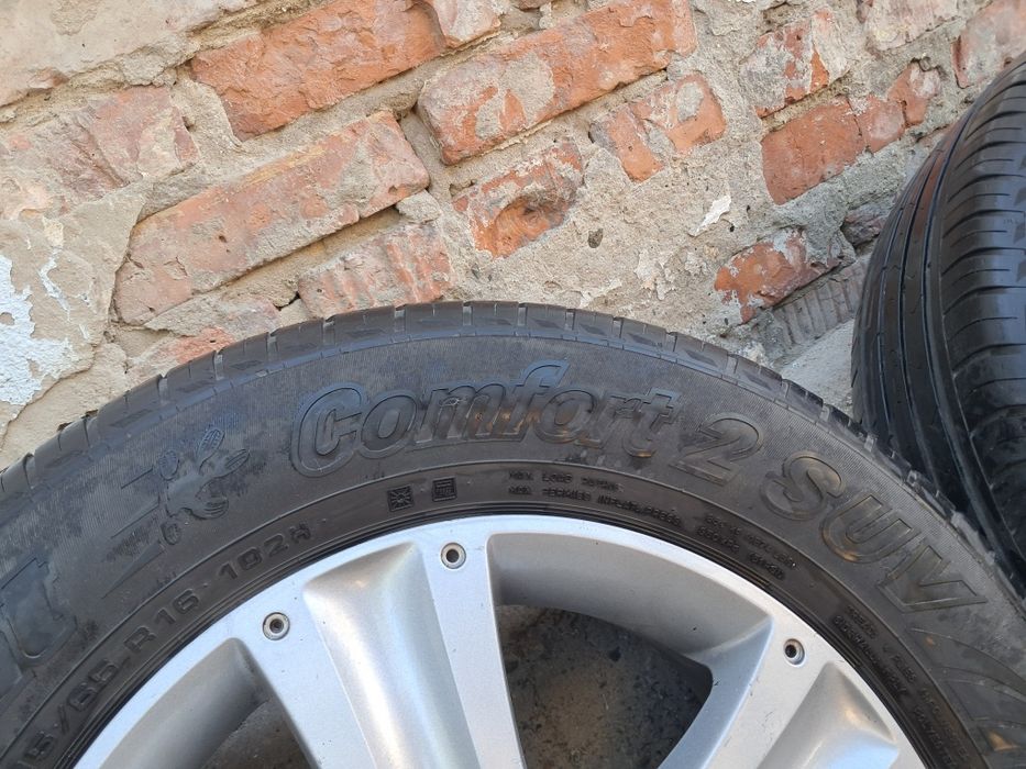 Продам литые диски с резиной