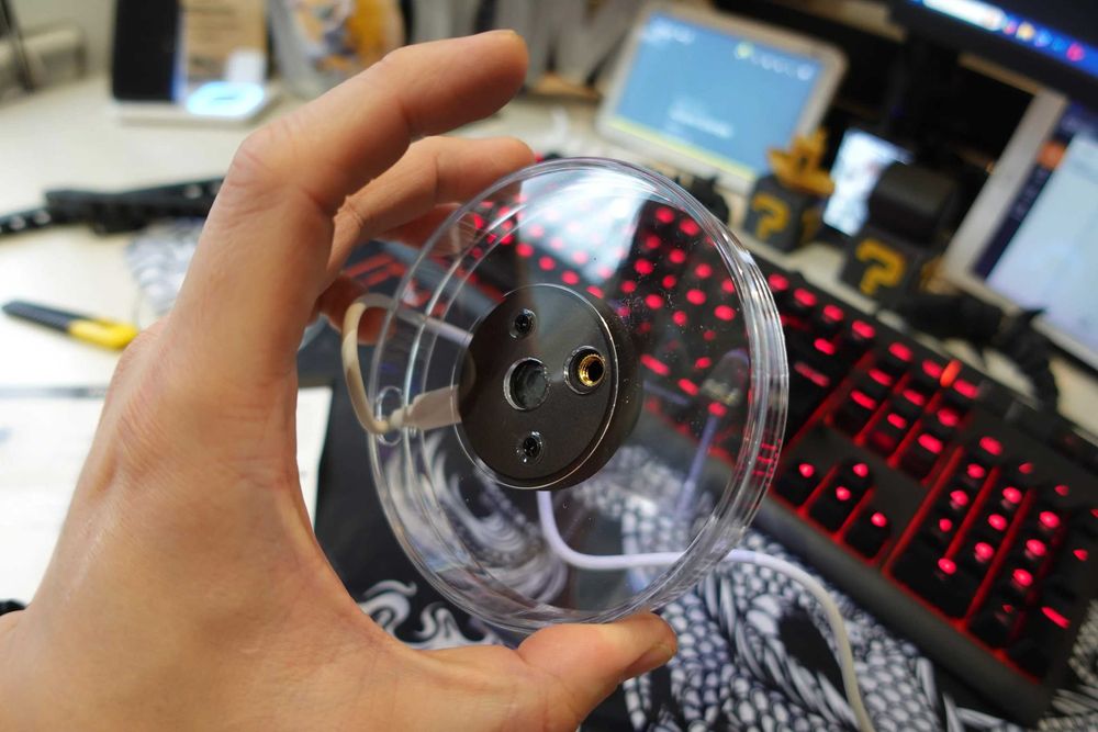 Holograma 3D , difuor, remote,  IOS, Android, PC, Blueetooth, usb,  SD