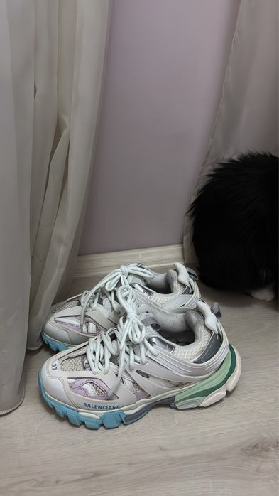 Balenciaga track обувки бели