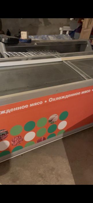 Холодильные витрины открытые и лари