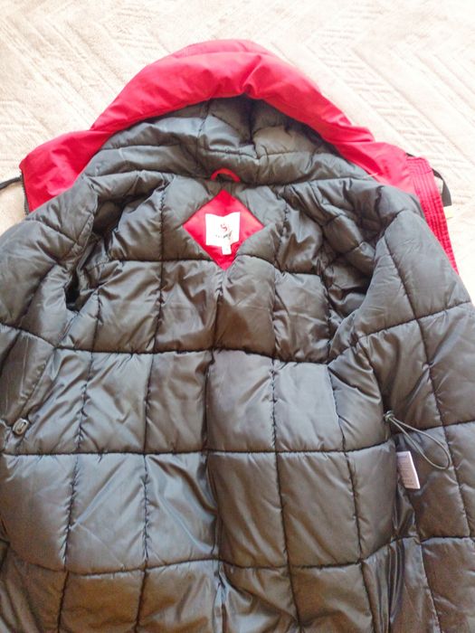 Зимняя куртка для девушек. Спорт.