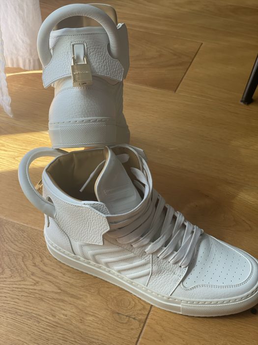 Buscemi sneakers marimea 40
