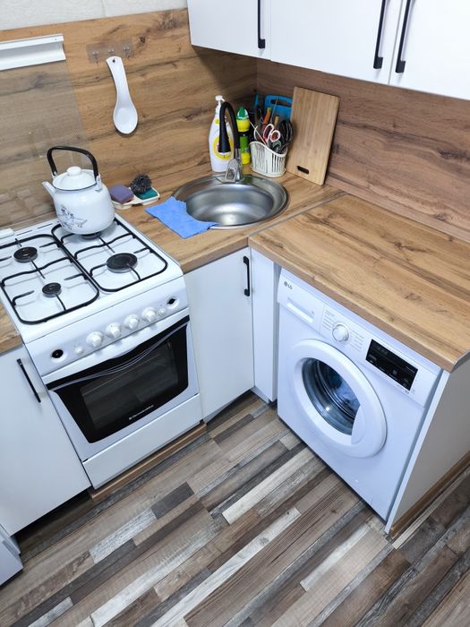 2к КСК 48 кв. 3/5 этаж за 19млн