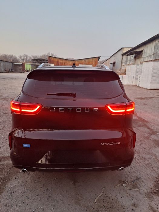 Jetour x70 продам СРОЧНО
