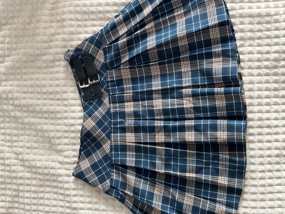 Карирана пола zara