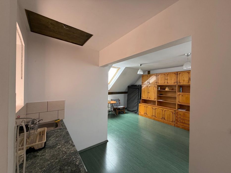 Garsoniera/studio de inchiriat
