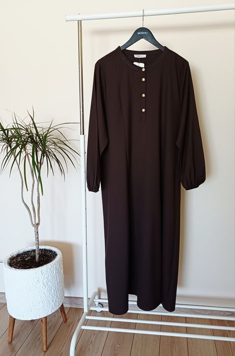 Rochie lungă cu mâneci