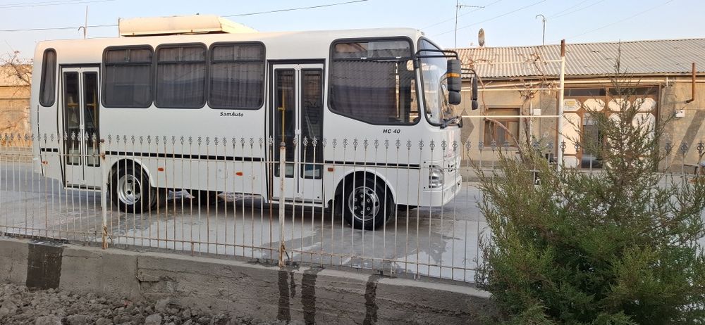Autobus sotiladi 2019 yilda ishlab chiqarilgan