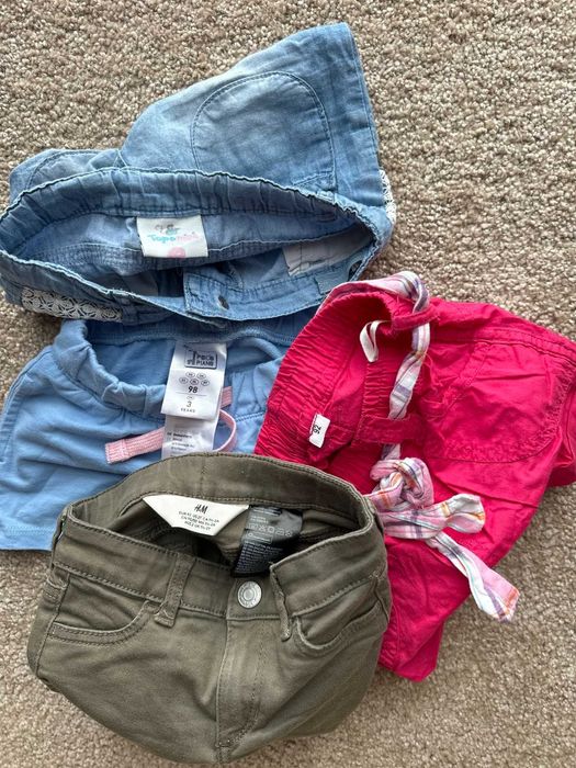 Шорти за момиче ръст до 98 см