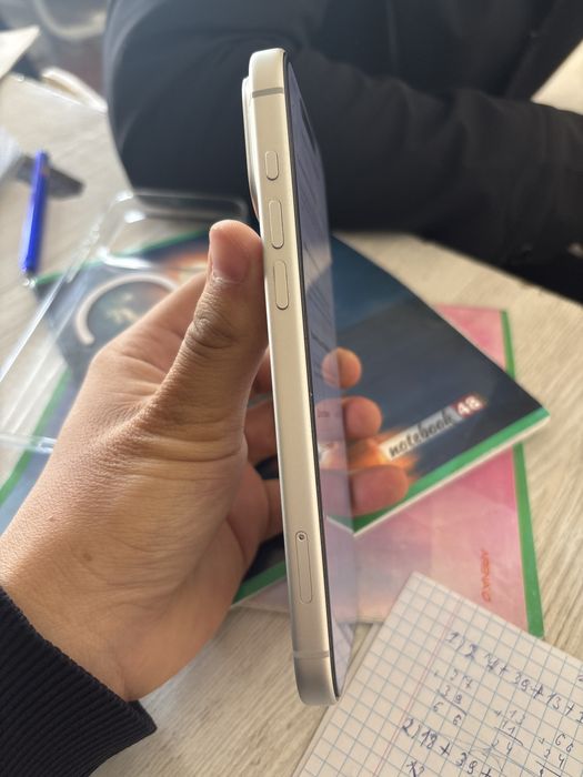 Iphone 17 pro max silver