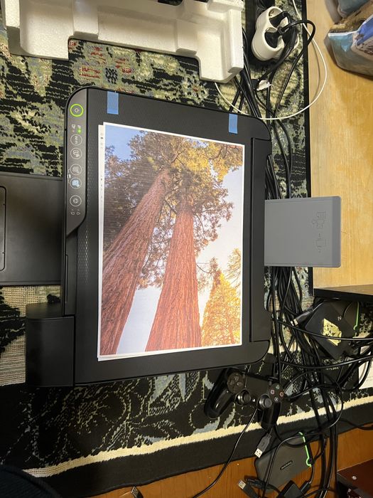 Принтер Epson L3250 (МФУ 3в1, А4, струйный, цветной, как новый