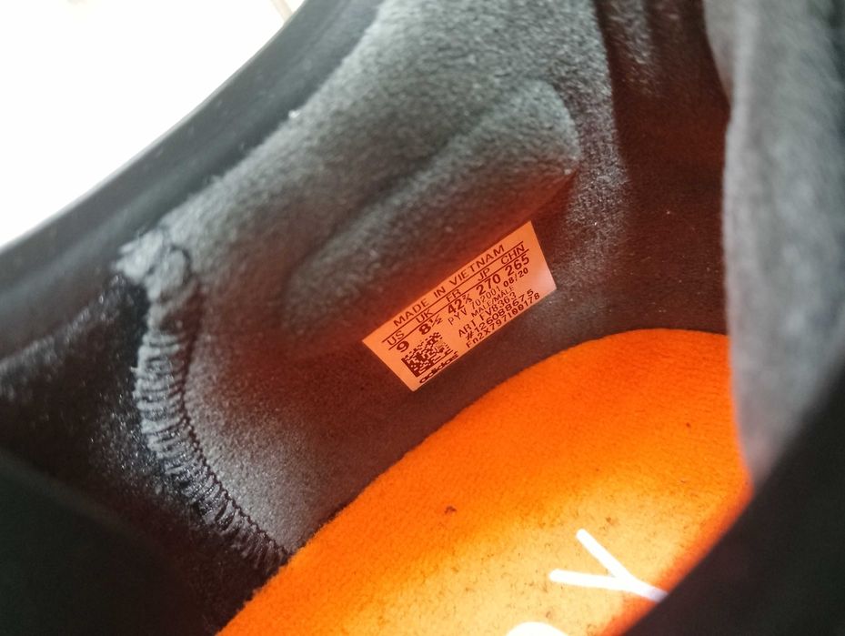 Мъжки маратонки adidas Ultra Boost COLD RDY