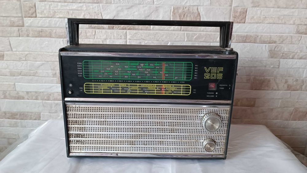 Радио - транзистор - VEF 206 - Made in USSR