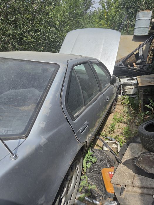 Nissan maxima 1989г