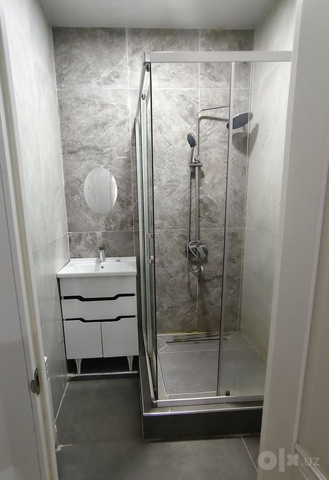 Сдаётся 3-комн метро Космонавтов, 75 м²