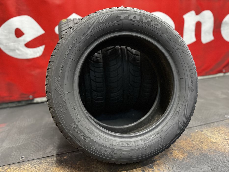 205 60 16, Зимни гуми, Toyo SnowProxS943, 4 броя