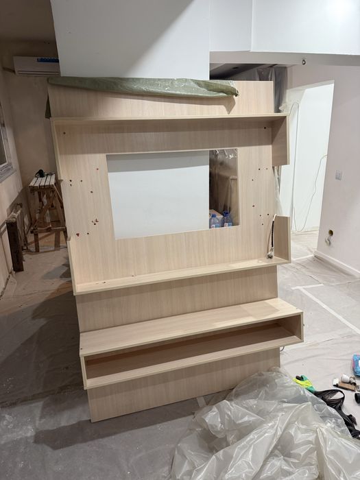 Полки для тв зоны