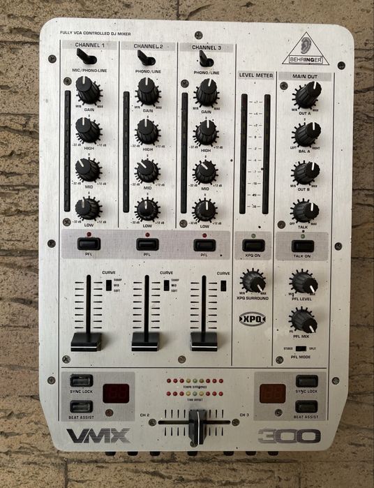 Gemini PS / Behringer DJX400 / VMX300. ( linie / instrumente)