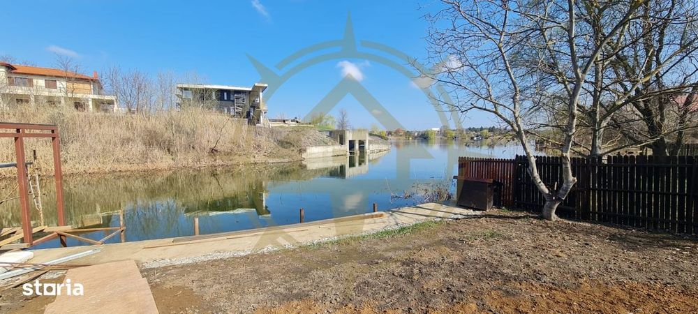Dom00353 - vila snagov la lac cu ponton de vanzare