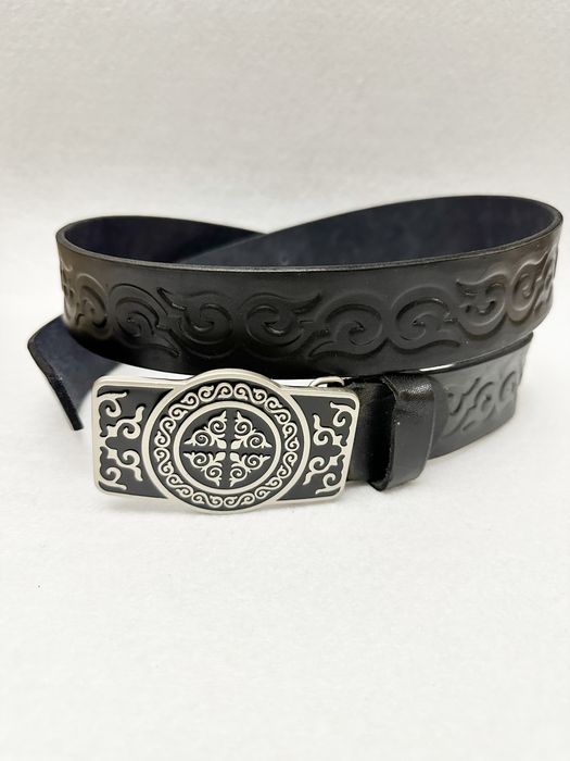 Ремень с национальным орнаментом