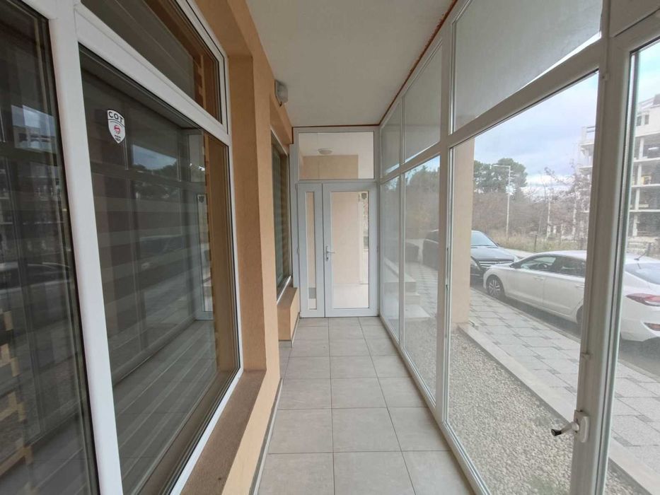 Дава се под наем Офис в Несебър - 50 кв.м за 612 € - Снимка #15