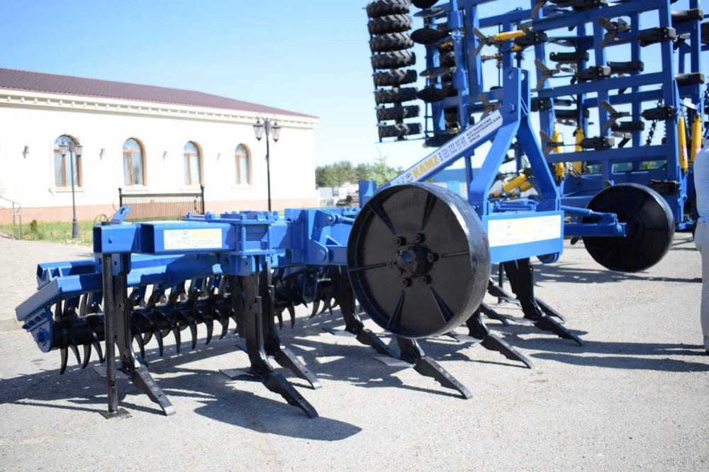 Плуг чизельный 4,5 метров