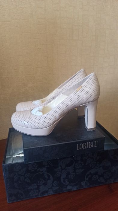 Продаю туфли 35 размер