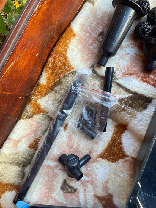 Ser complet filtru iaz 2400l/h si set filtru cu panou solar 605l/h